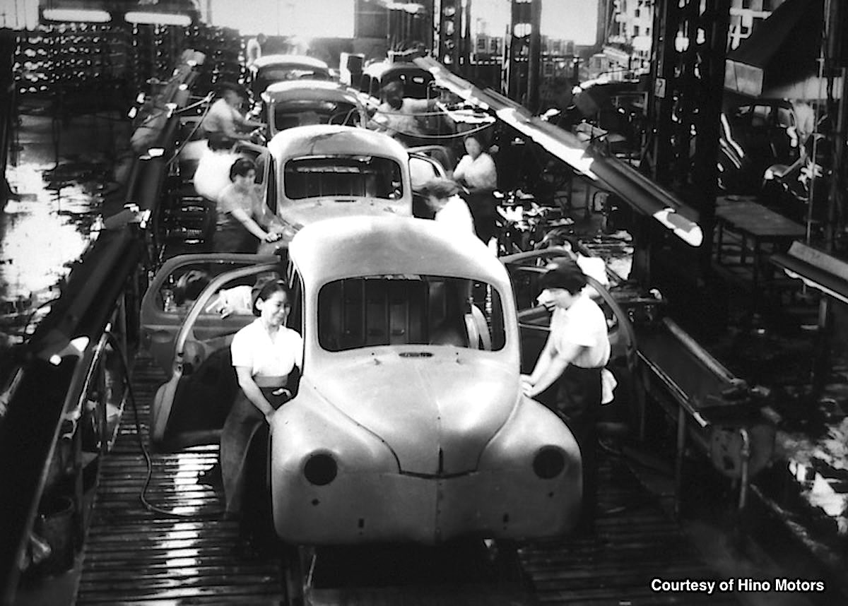 page-2-2-hino-jp-4cv-polishing-s