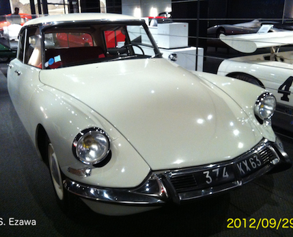 1965 CITROEN DS                             