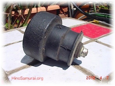 Dumper Insulator