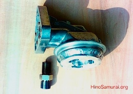Oil_Filter_B_W500