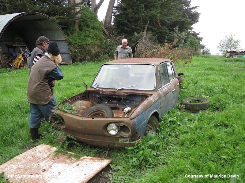 1967 Hino Contessa - rusty and incomplete 19 October 2016 copy