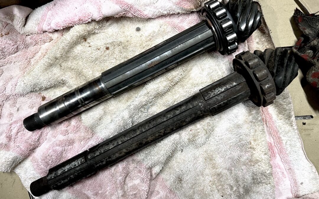 2023.10.21 考古学な日々 (7) – 古の部品：日野５速トランスミッション