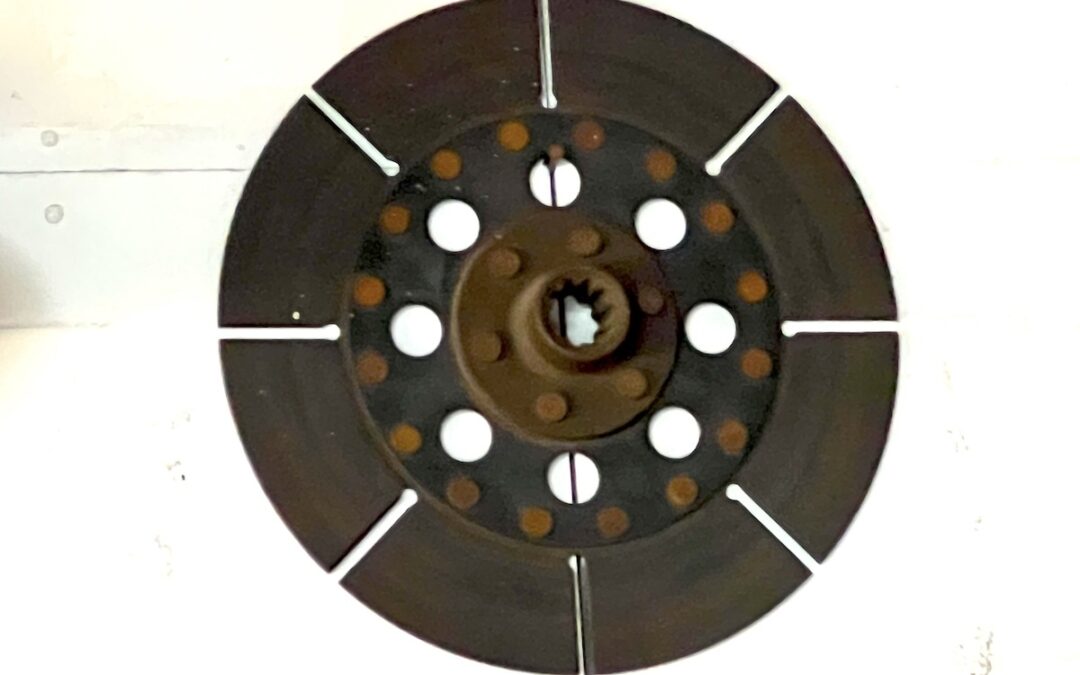 2024.3.30 考古学な日々 (11) – 古の部品：コンテッサ1300用のメタルクラッチプレート