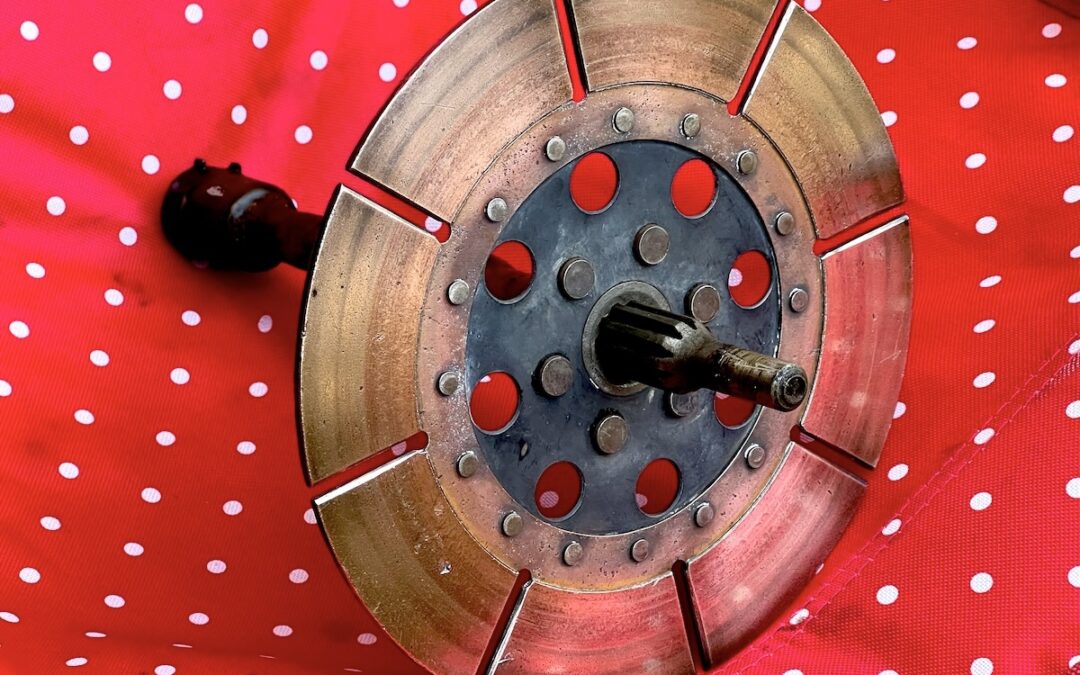 2024.4.7 考古学な日々 (12) – 古の部品：コンテッサ1300用のメタルクラッチプレート (続)