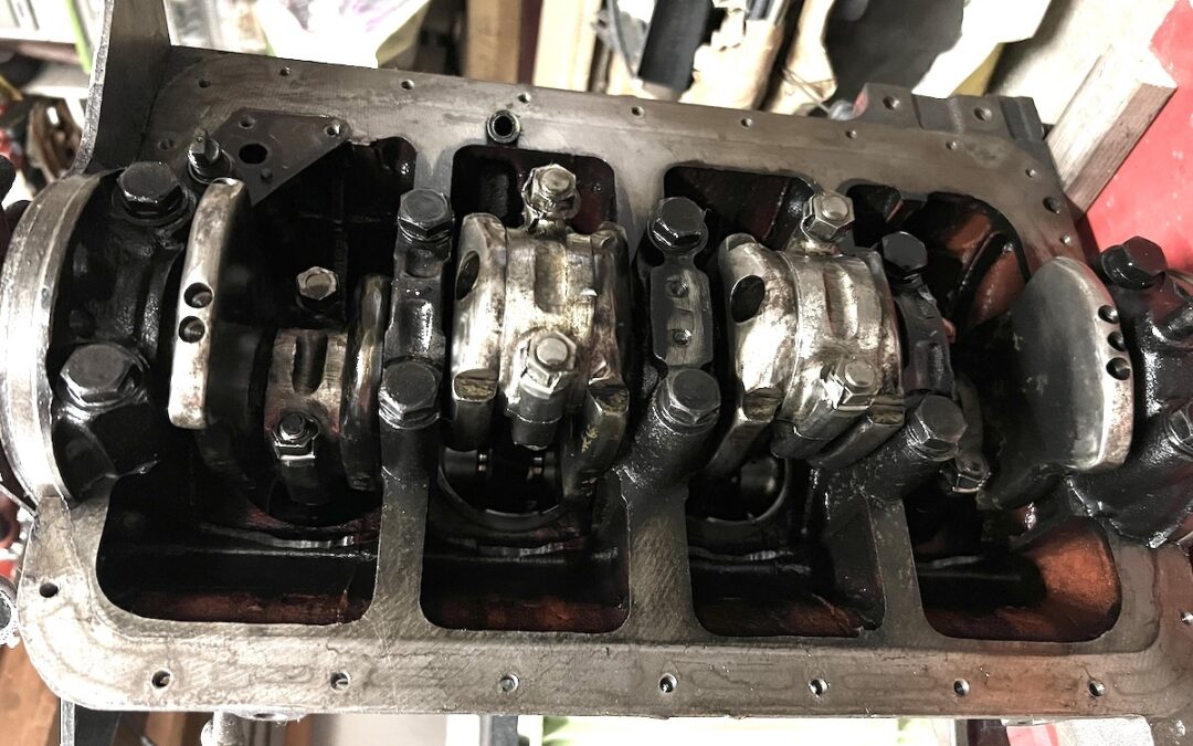 2024.9.28 考古学な日々 (15) – 古の部品：水平割コンロッド!?