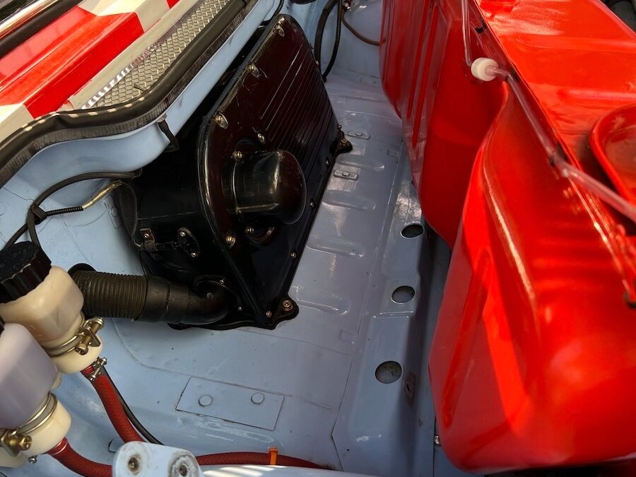 2023.2.12 燃料用電磁ポンプ – Facet Blue Topの取付作業